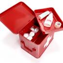 Zeller Medizinbox Metall Rot 21,5x16x16 cm
